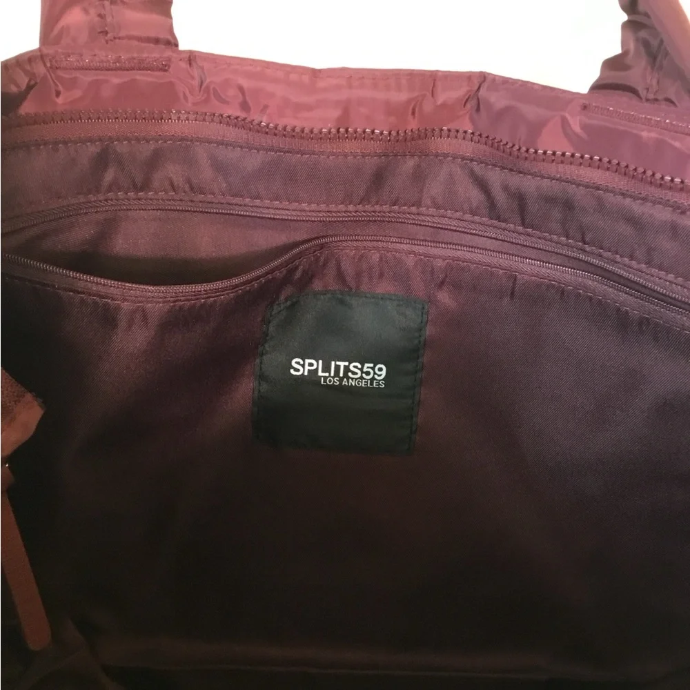 Splits59 Maroon Puffy Quilted Gym Travel Tote Bag - Picture 4 of 5